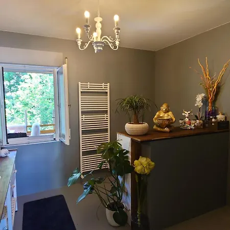 Extravagante Luxuswohnung Mit Viel Privatsphaere *