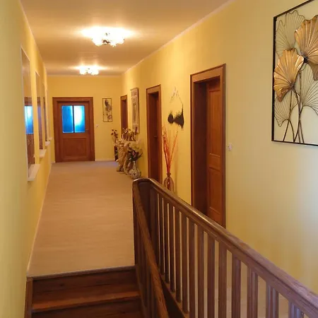 Apartment Extravagante Luxuswohnung Mit Viel Privatsphaere Niederdorla