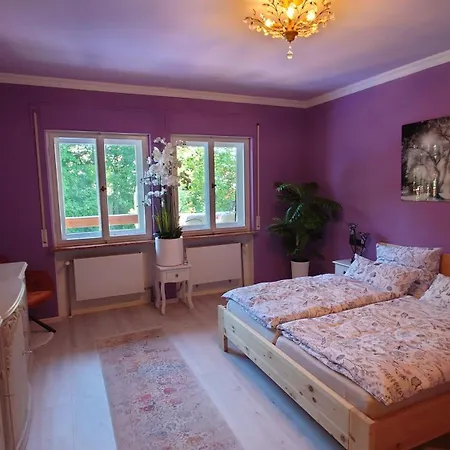 Extravagante Luxuswohnung Mit Viel Privatsphaere * Niederdorla